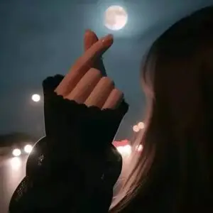 أمونة moon سكورية لاندية 💜